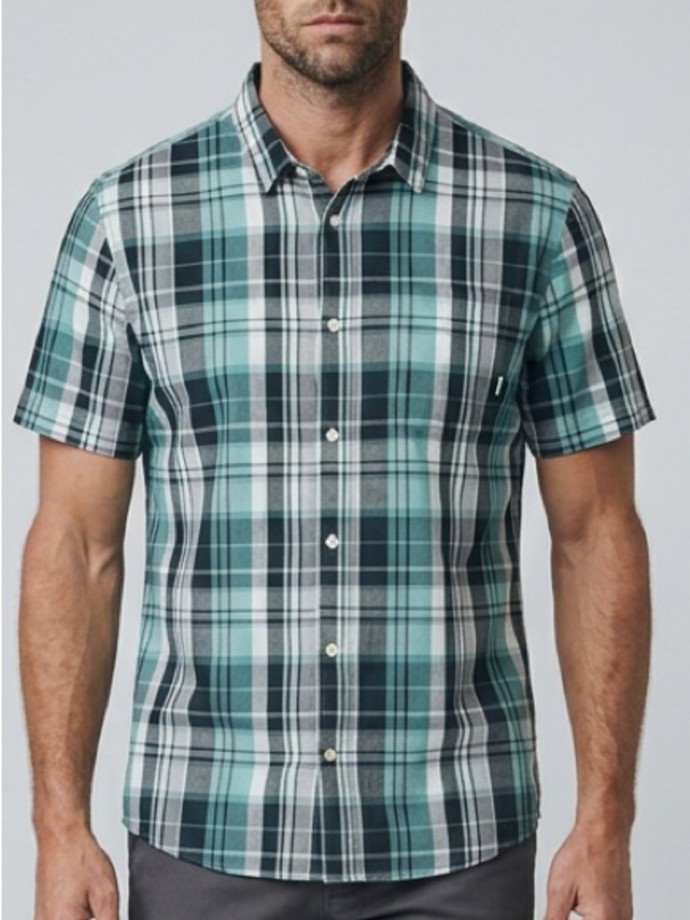 Quiksilver Men's XL Plaid Short Sleeve Casual Button Down Shirt Mint Green Black